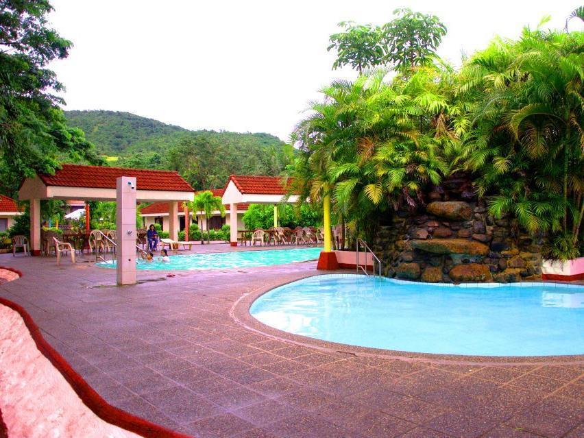 Club Manila East Real Infanta Exterior photo